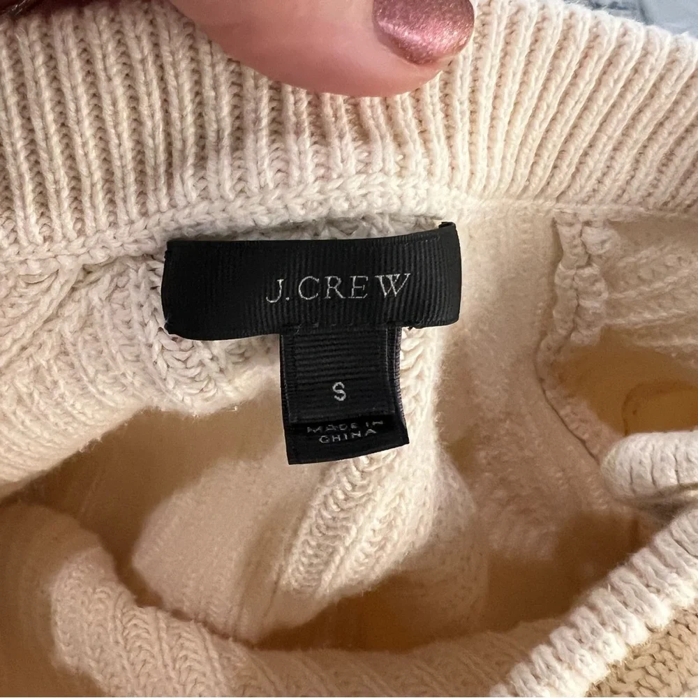 J Crew Women’s 100% Cotton Beige‎ Sweater Size Small Button accents on top front